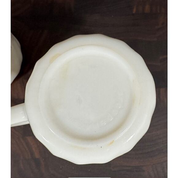 Vintage Arcopal Milk Glass Set of Four Made In France - Picture 6 of 6